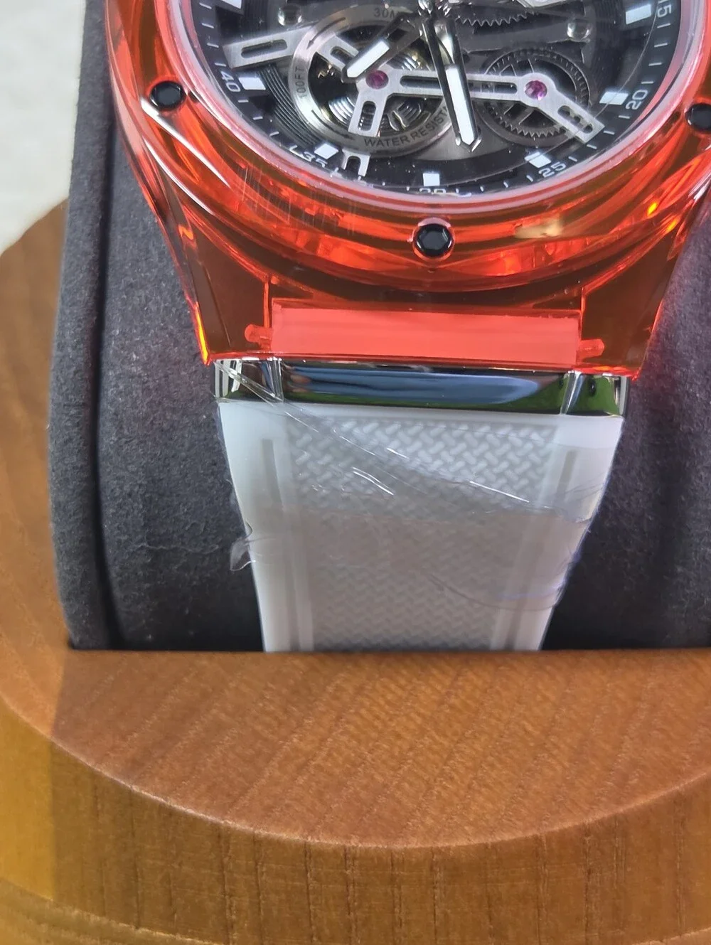 Invicta Speedway Piston Men’s Watch Quartz Red White Silicone Model 51113